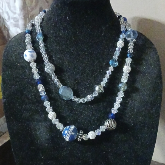 Handmade Jewelry - Handcraft Chic Blue and Silver Beaded Necklace